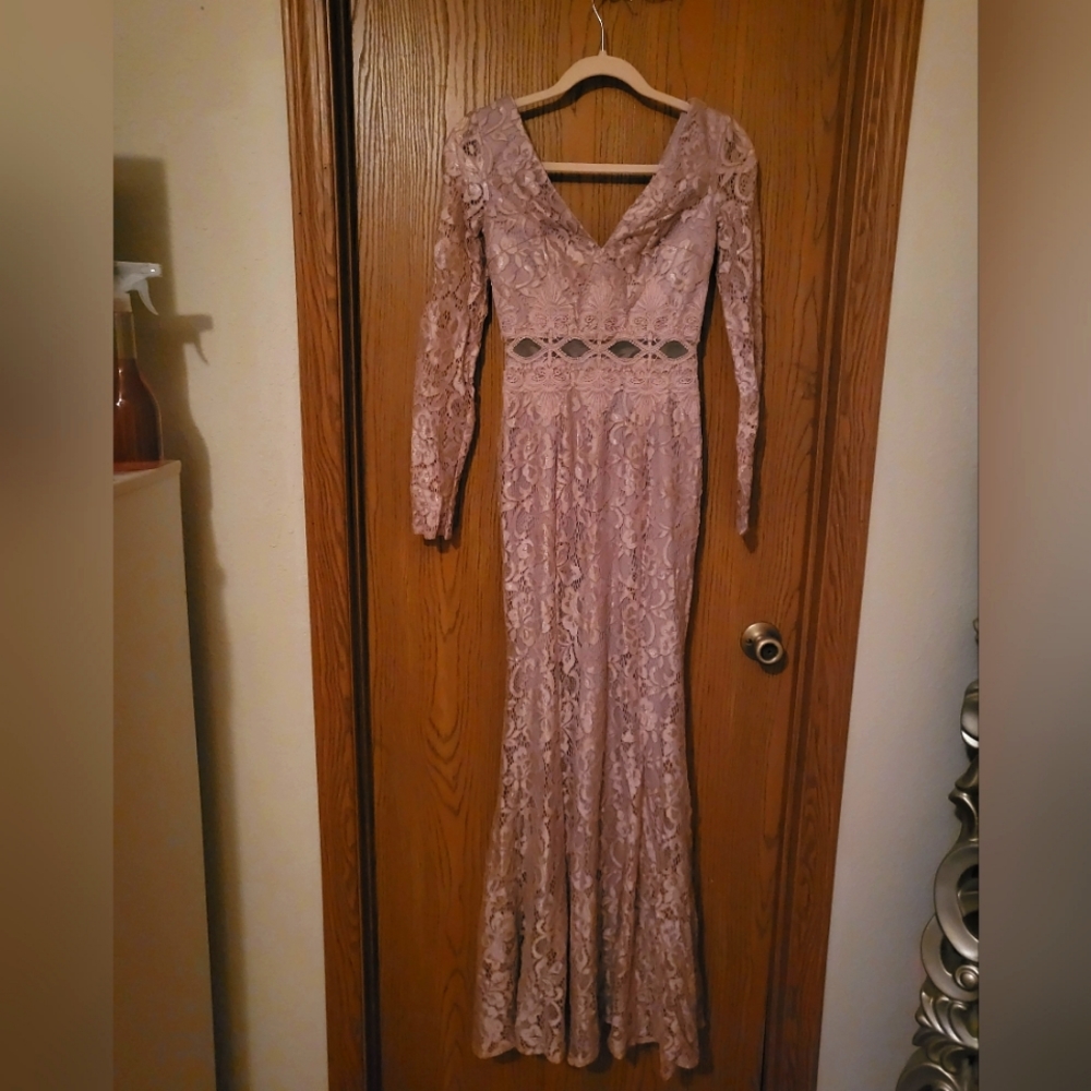 Fashion Nova Flirtation Lace Dress